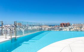 Blue Infinity Luxury Apartment By Ghr Rentals